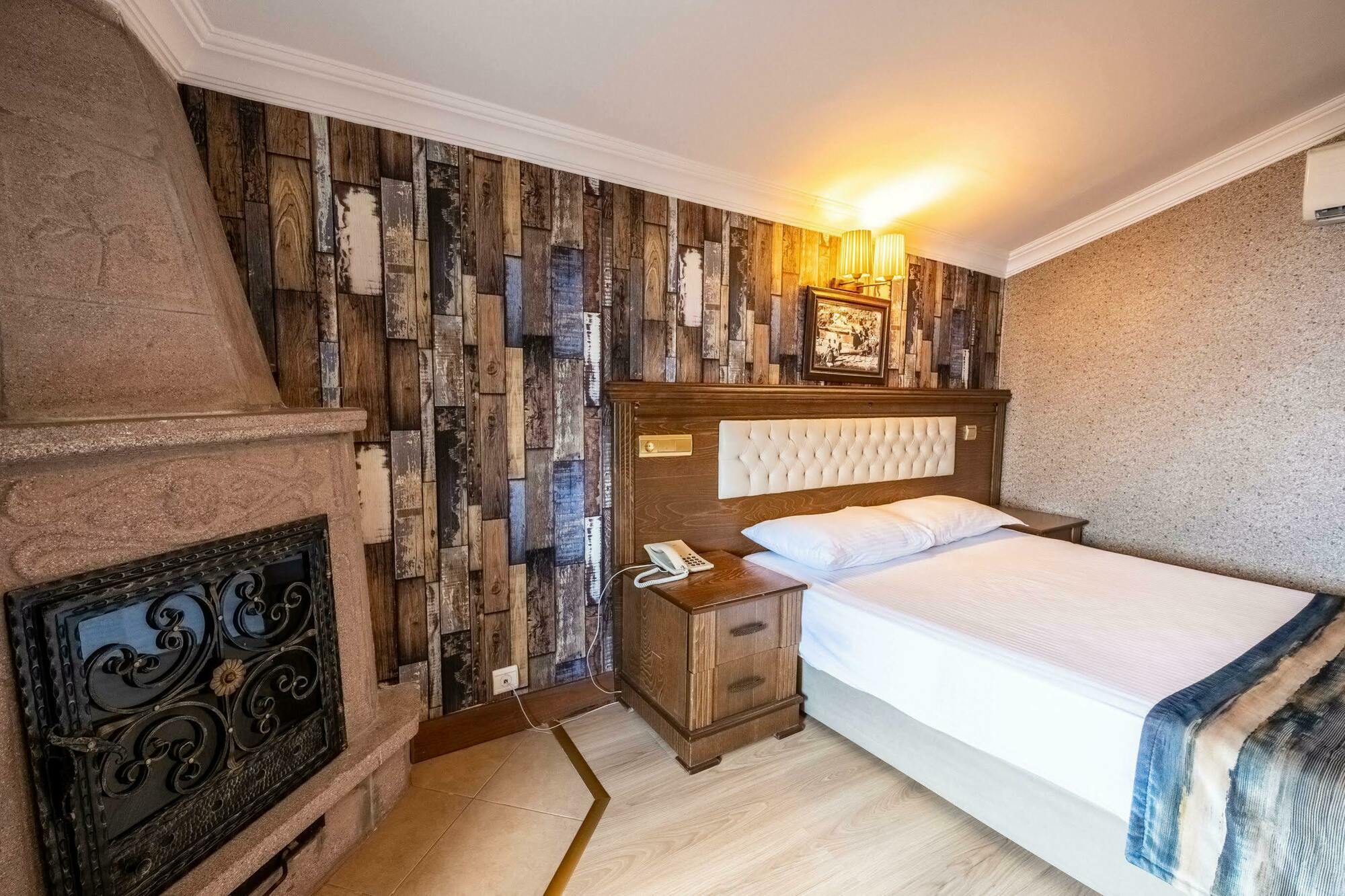 Assos Kervansaray Hotel - Special Category Buitenkant foto